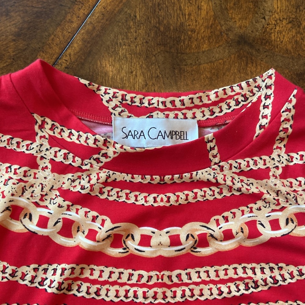 Sara Campbell red top size large - Picture 3 of 3